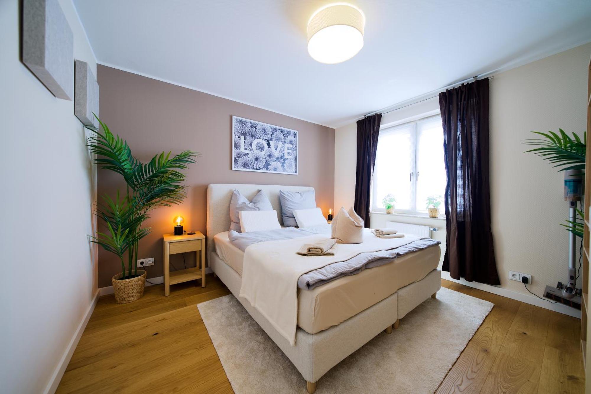 Appartamento Edler Wohnraum Schwanenteich-Oase Mit Balkon, Kaffeevollautomat, Lift & Parkplatz Zwickau Esterno foto