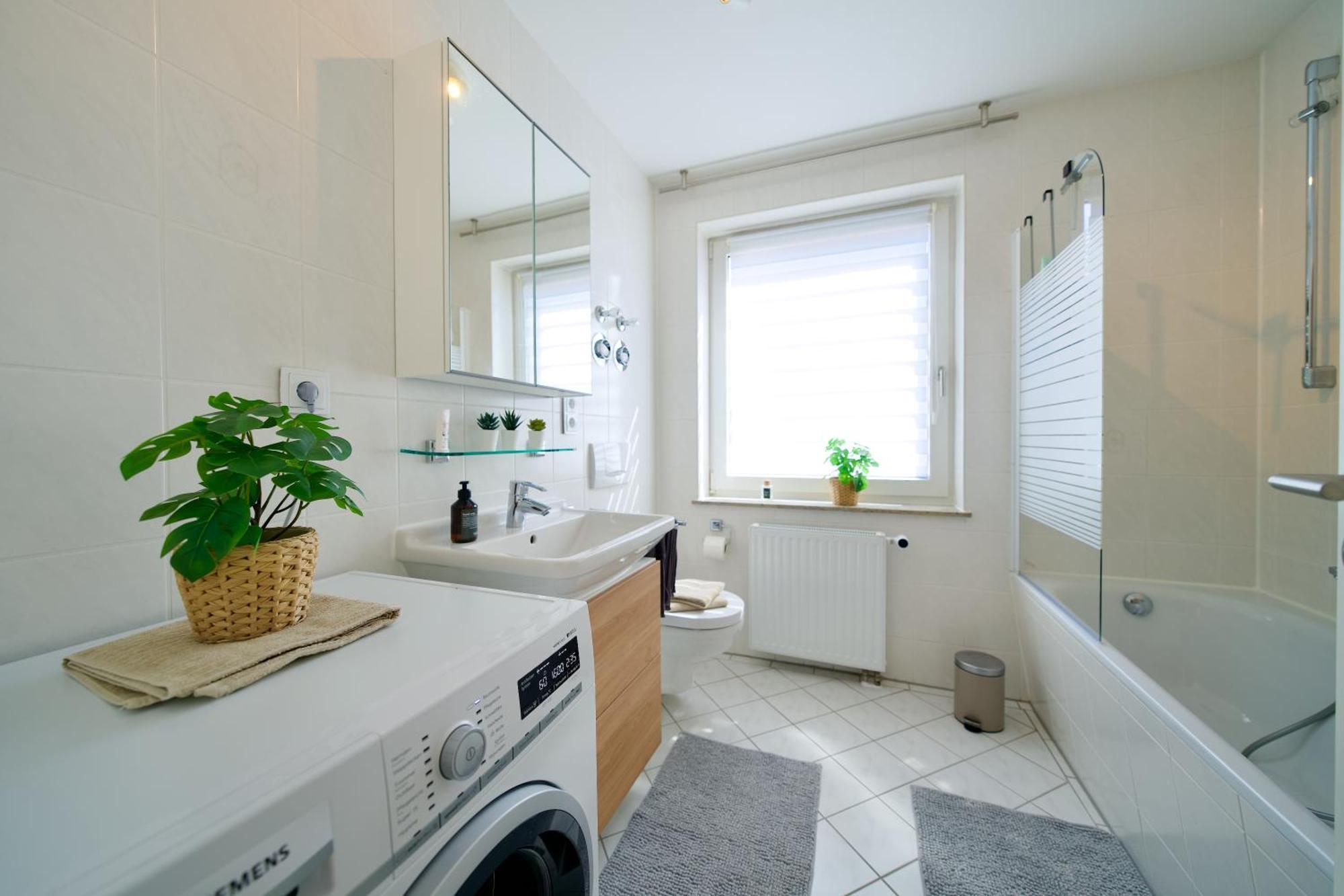 Appartamento Edler Wohnraum Schwanenteich-Oase Mit Balkon, Kaffeevollautomat, Lift & Parkplatz Zwickau Esterno foto