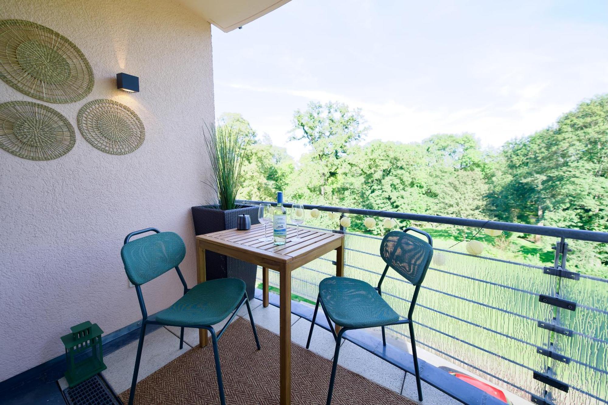 Appartamento Edler Wohnraum Schwanenteich-Oase Mit Balkon, Kaffeevollautomat, Lift & Parkplatz Zwickau Esterno foto